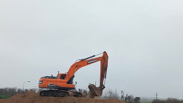 Continúan las obras de reparación en la planta de tratamiento de efluentes cloacales