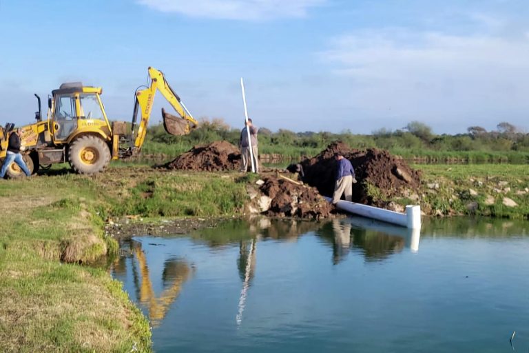 La Municipalidad de Sunchales avanza con la reparación de taludes y el recambio de tuberías en la Planta de Efluentes Cloacales
